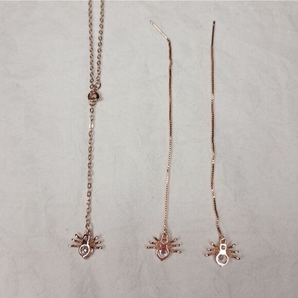 Rhinestone Spider Necklace Earrings - Picture 3 of 6